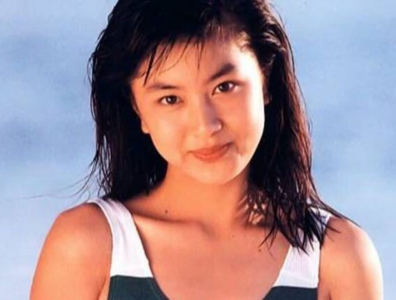 명동에서 과자 팔다가 캐스팅 된 16살 소녀의 근황