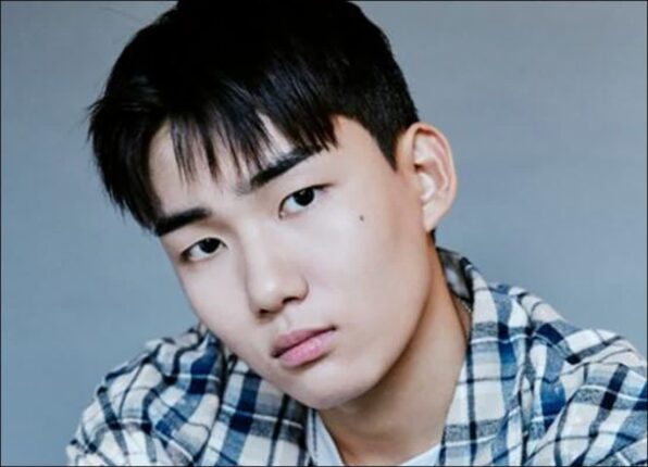 이름 때문에… 탕웨이랑 친척설 나오는 배우
