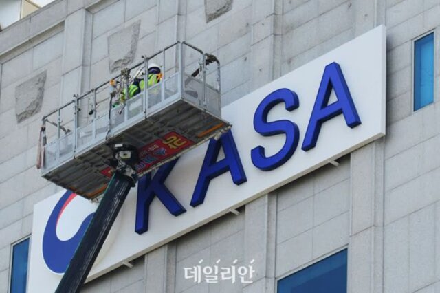 발사 임무 성공만 초점…“기초과학연구 투자 확대해야”