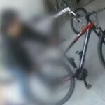 “쿨거래 원해요”… 도둑질한 자전거 ‘당근’하려던 남성, 하필 구매자가 ‘이 사람’ (영상)