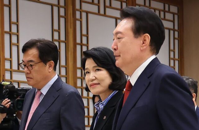野 “이진숙 위원장 불출석, 김태규 부위원장 대신 출석해야” 단독 의결