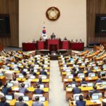 더불어민주당 추진한 ‘전국민 25만원 지원법’ 국회 통과… 여당 단독처리