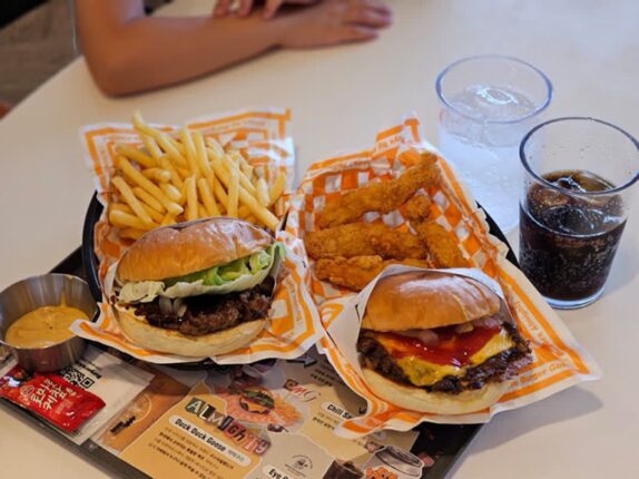 파주아울렛맛집 버거스올마이티 햄버거 맛있어요