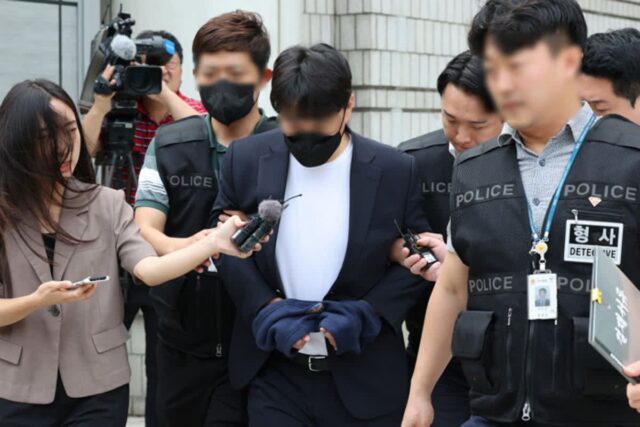 일행이 망보게 하고 유흥주점서 성폭행… 서울 성동구 의원 구속영장 기각