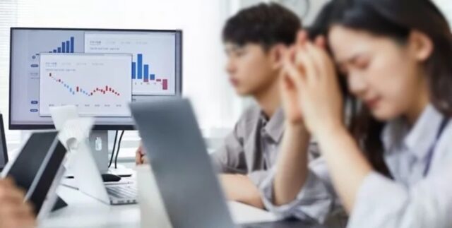 “나라 망하냐?”는 말까지 나온 오늘(5일)자 한국 주식 상황… 개미들 ‘멘붕’ 빠졌다
