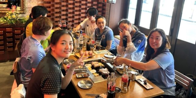 탁구단체전 4강 이끈 신유빈·전지희·이은혜… ‘삼겹살 파티’로 체력 풀충전했다