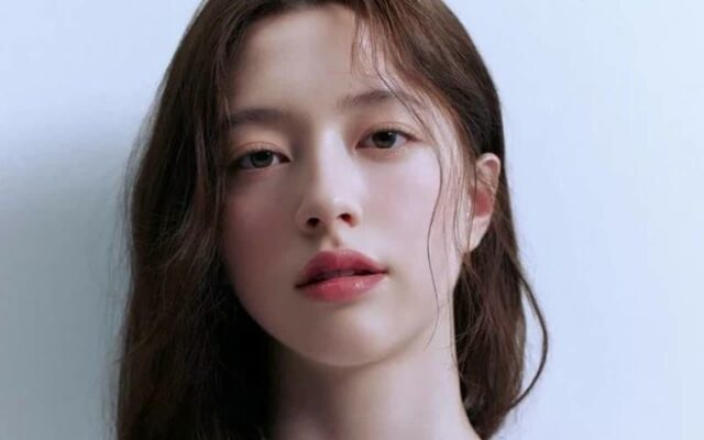 어디서 봤더라? 드디어 공개된 피프티 피프티 2기 멤버