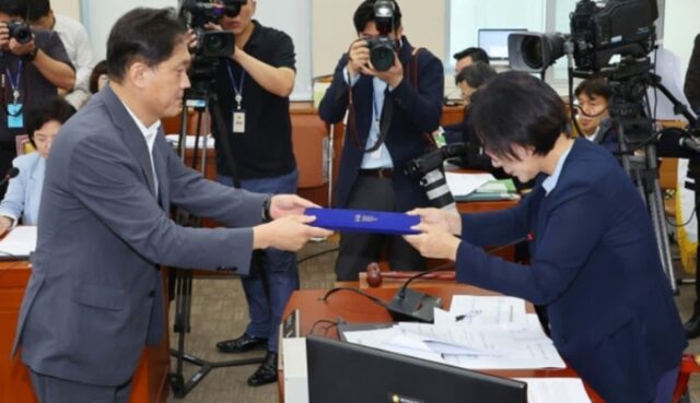과방위, ‘증언 거부’ 김태규 방통부위원장 고발키로