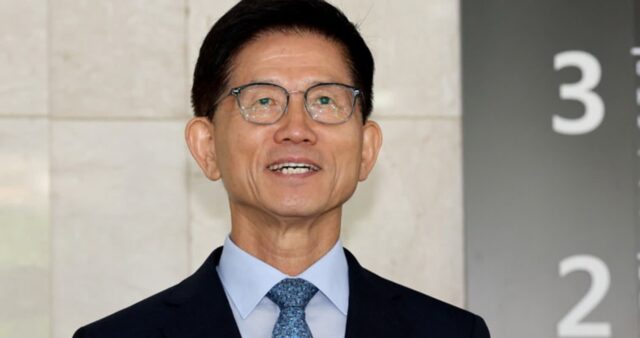 ‘노동부 장관 후보’ 김문수 “청년들이 개만 사랑하고 애를 안 낳는다”