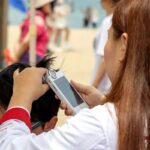 머리카락 한 올, 한 올 챙겨드려요…워터파크 고객 두피 건강 진단하는 리조트