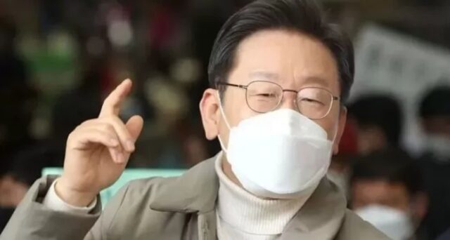 이재명 ‘코로나 확진’으로 자가격리… 25일 한동훈과 대표 회담 연기
