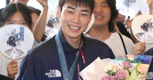 파리 올림픽 ‘비밀병기’ 도경동, 펜싱 국내 대회 우승… 구본길·박상원 연속 제압