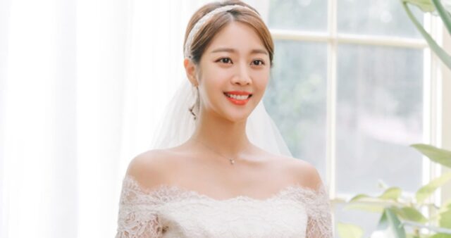 이상형 조인성 뽑더니… 10월 결혼 발표한 조보아가 과거 고백한 외모 조건