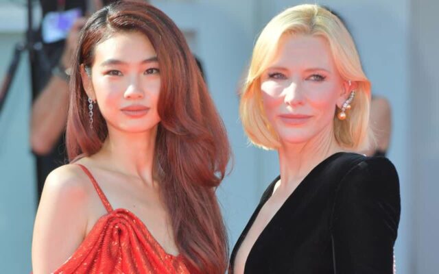 베니스 국제영화제에서 포착된 레전드 조합