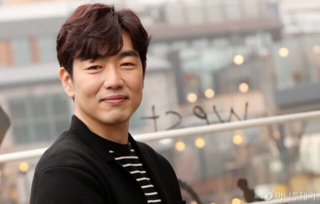 돈 못벌어서 은퇴하려 했는데… 아내에게 천만원 용돈 받고 인증한 배우