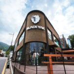 블랙야크, 도심과 자연을 잇다…’베이스캠프 청계산점’ 오픈