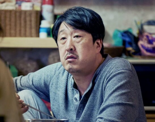 10살에 낳은 딸? 10살 차이 부녀 연기한 노안 전문 배우