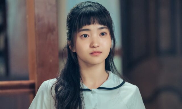 자신이 12살이라고 속인 30대 동안 여배우