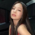 “왜 화를 내는지 이해한다”… 블랙핑크 제니, 실내 전자담배 논란에 美 매체에 솔직 고백