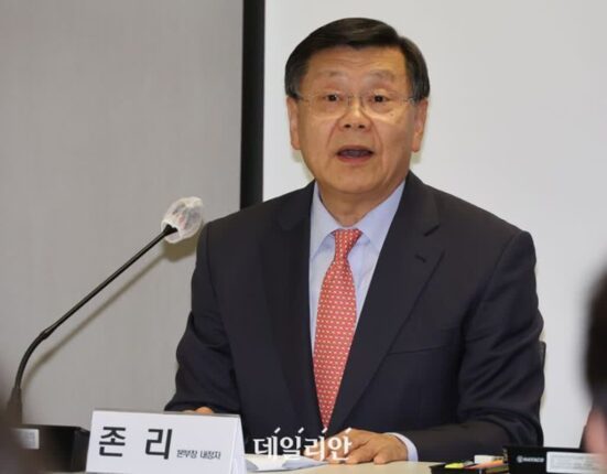 존 리 우주청 본부장 “우주연구원, 저비용·고비용 원칙 수용하고 도약 목표해야”