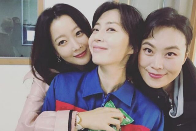 “세 번 차이고” … 두 번 기습 뽀뽀 거절한 선배와 결혼한 여배우