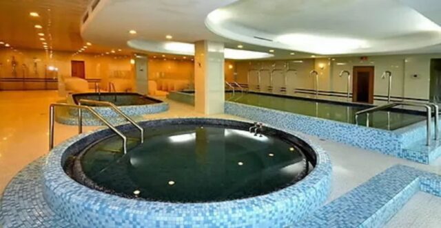 일본 공중목욕탕에 모인 남성들이 벌인 ‘이상한 짓’… 업주는 폐업까지
