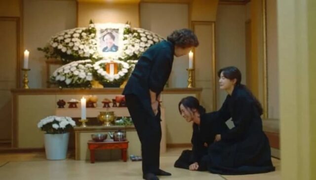 장례식 갔다 온 이후 매년 연락오는 선배
