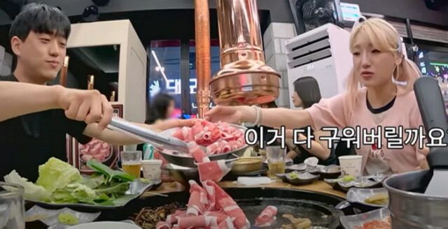 히밥이 많이 먹는 거 알면서도 삼겹살 33만원 어치 사준 시민… 3배로 돌려받고 웃음 되찾았다
