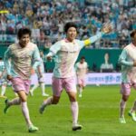 “3만 5천 관중 환호”… 임영웅X하나은행 콜라보 축구대회, 반응 터졌다