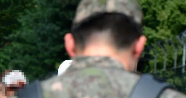 “군인 월급 반반 나눠갖자” 사상 최초 ‘대리입영’ 적발… 병무청은 두 달간 몰랐다