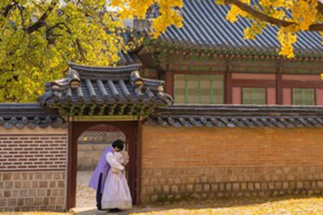 “외국인도 놀랄 서울 단풍 명소 추천” 10월 단풍이 절정인 서울 여행지 TOP 4