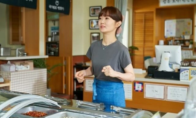 무한리필 식당에서 반찬 많이 퍼간다고 욕하는 주인 아줌마