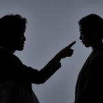 “시어머니와의 잦은 만남과 요구, 이게 정상인가요?”