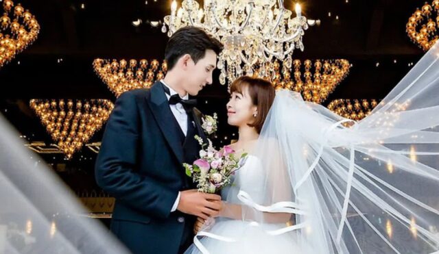 2억 전신 성형 제안 거절하고 9살 연하 훈남과 결혼한 연예인