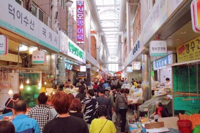부산 여행 시장 가볼만한곳 3곳 부평깡통시장, 국제시장, 자갈치시장