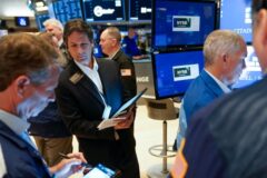 美 뉴욕증시, 상승 출발 후 하락 마감…나스닥 0.56%·다우0.22·S&P 0.33↓