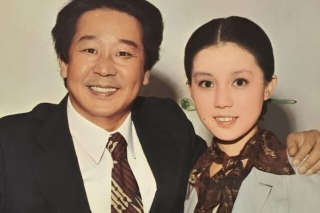 “김혜수에게 엄마, 아빠였다” .. 이 배우 부부의 정체