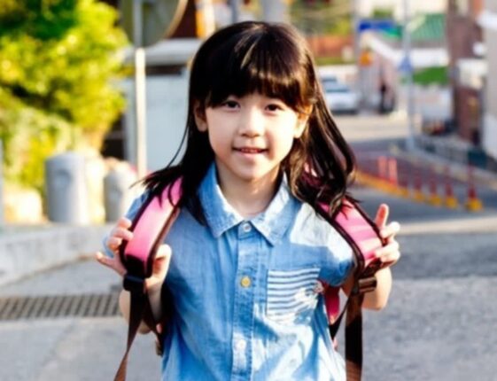 8살 때 해외영화제 수상, 16세에 대학 입학한 연기천재
