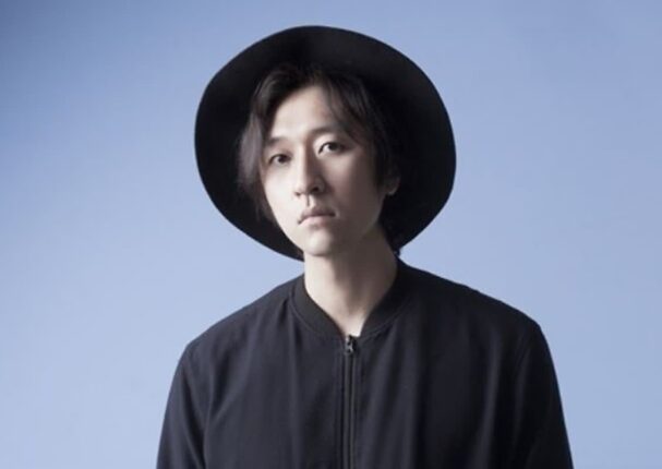 전 여친이 다른 남자와 집에 들어오자 그냥 집 내줬다는 가수