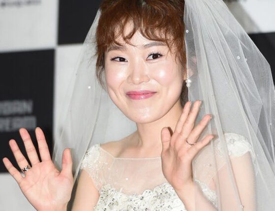 결혼 6년 후 애까지 있는데 뒤늦게 축의금 건넨 이서진