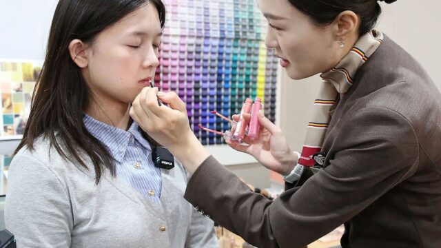 “한국행 항공권 탑승객 90% 이상이 싼커” 아시아나, 씨트립과 손잡고 中 여행객 공략