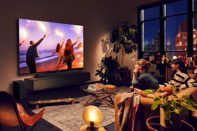 LG 올레드 TV, 미국·영국 매체 ‘올해 최고 TV’로 선정