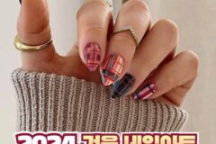 2024 겨울 네일아트 귀여운 체크네일 이미지