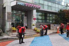 KT스카이라이프, 상암동서 쓰레기 줍는 플로깅 활동