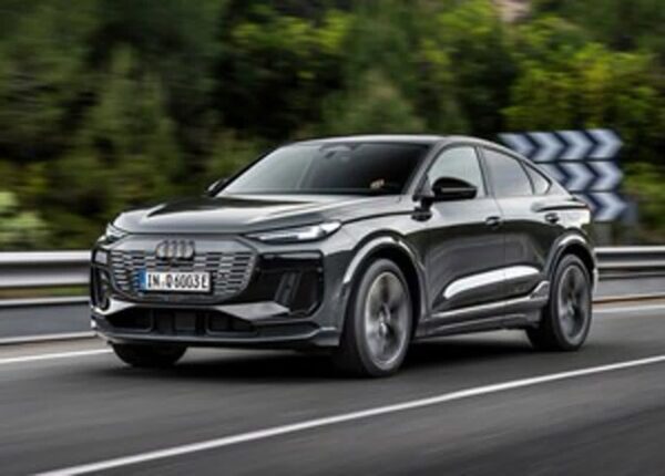수입 전기 중형 SUV 새로운 얼굴 아우디 Q6 e-트론 공개