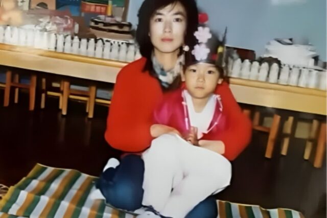 가난 속에서 키워준 엄마를 위해 ‘10억 건물’ 선물했다