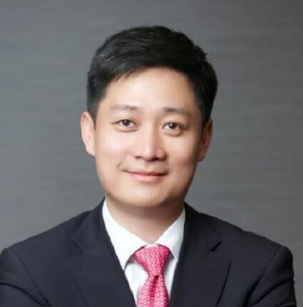 “고객 바라보면 1등 가능”…LGU+ 홍범식, 첫 출근 메시지