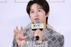 [맥스포토] 송중기 주연 영화 ‘보고타’ 제작보고회 주역의 말말말~