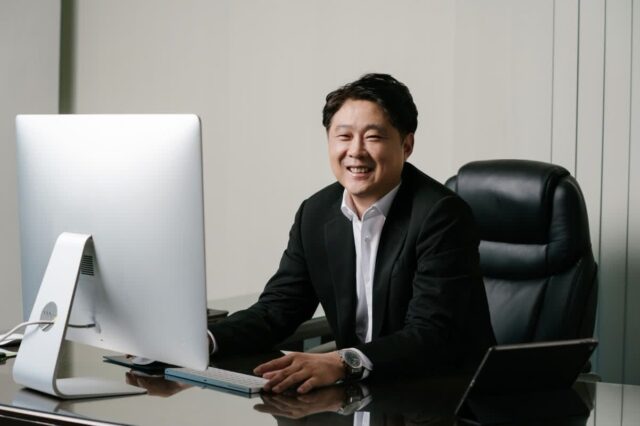더네이쳐홀딩스, K패션 글로벌 리더로 자리매김… 대통령 표창 수상