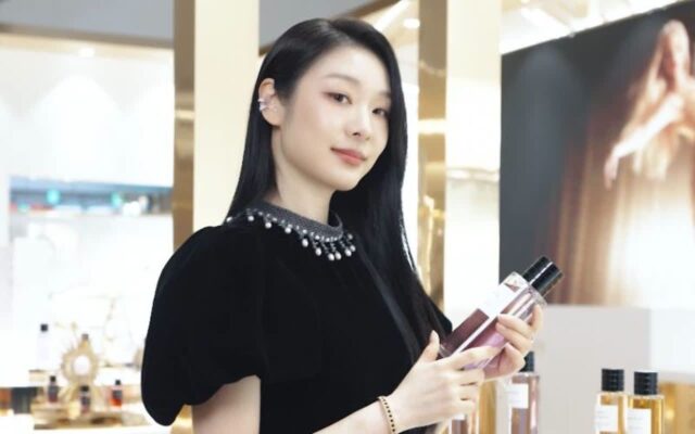 황홀한 꿈의 무도회, 디올 뷰티 홀리데이 팝업 오픈!